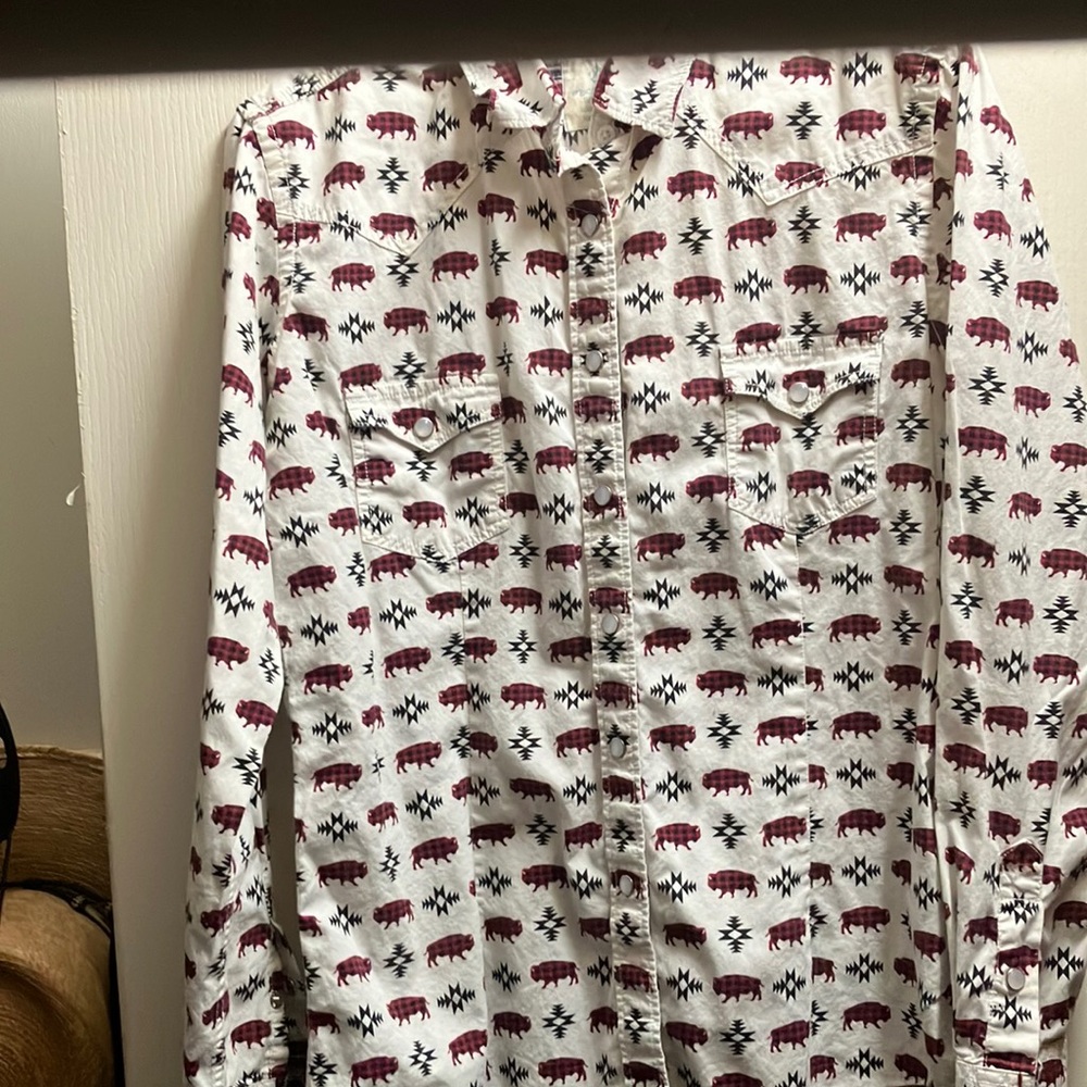 Buffalo pearl snap shirt